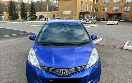 Honda Fit III, 2011 год, 895 000 рублей, 2 фотография
