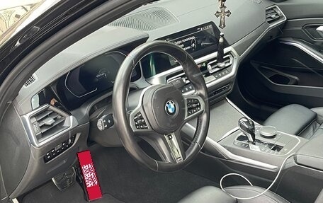 BMW 3 серия, 2021 год, 4 650 000 рублей, 22 фотография