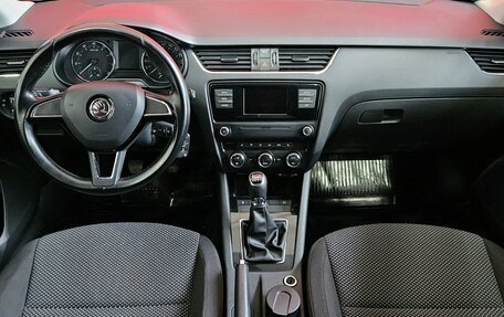 Skoda Octavia, 2016 год, 1 387 000 рублей, 9 фотография