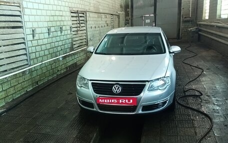 Volkswagen Passat B6, 2006 год, 650 000 рублей, 2 фотография