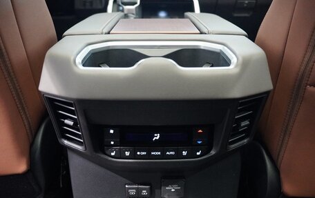 Toyota Sequoia, 2025 год, 14 680 000 рублей, 17 фотография