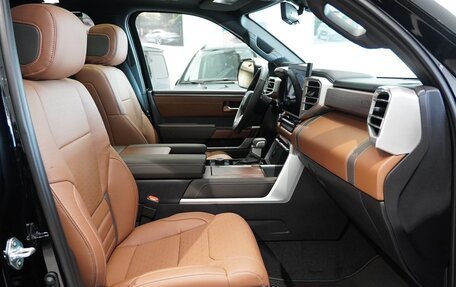 Toyota Sequoia, 2025 год, 14 680 000 рублей, 22 фотография