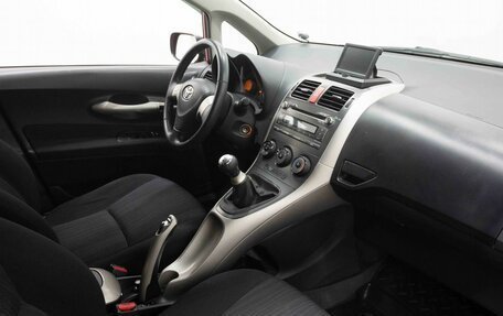 Toyota Auris II, 2008 год, 599 000 рублей, 11 фотография