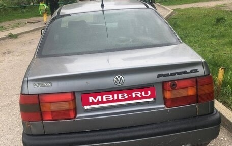Volkswagen Passat B4, 1995 год, 160 000 рублей, 2 фотография