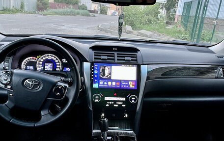 Toyota Camry, 2013 год, 1 920 000 рублей, 2 фотография