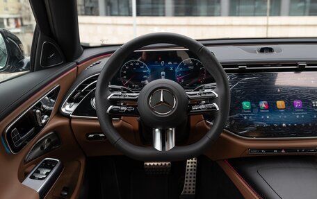 Mercedes-Benz E-Класс, 2024 год, 10 190 000 рублей, 16 фотография