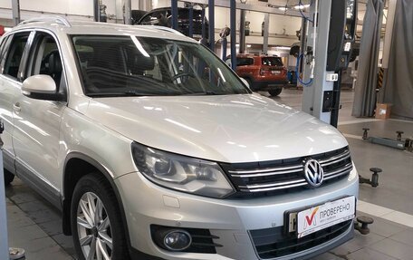 Volkswagen Tiguan I, 2011 год, 1 290 000 рублей, 2 фотография