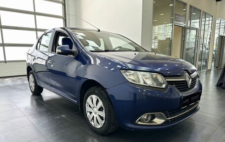 Renault Logan II, 2016 год, 915 000 рублей, 3 фотография