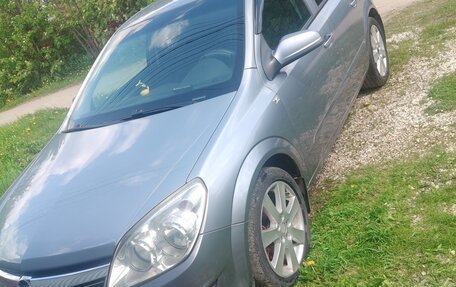 Opel Astra H, 2007 год, 380 000 рублей, 2 фотография
