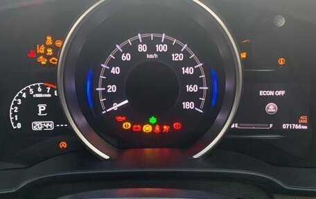 Honda Fit III, 2019 год, 1 450 000 рублей, 6 фотография