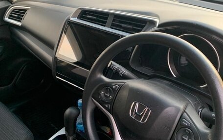 Honda Fit III, 2019 год, 1 450 000 рублей, 9 фотография