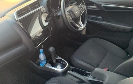 Honda Fit III, 2019 год, 1 450 000 рублей, 11 фотография