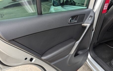 Volkswagen Tiguan I, 2009 год, 990 000 рублей, 24 фотография