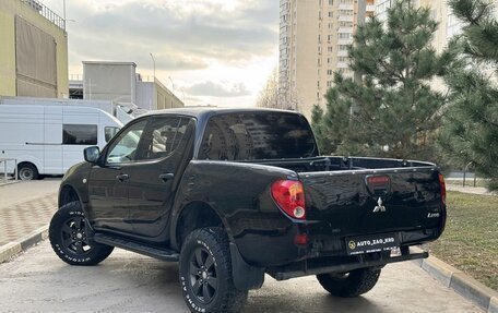 Mitsubishi L200 IV рестайлинг, 2013 год, 1 080 000 рублей, 3 фотография