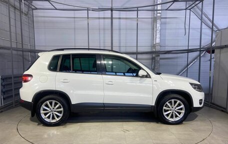 Volkswagen Tiguan II, 2016 год, 1 549 000 рублей, 5 фотография