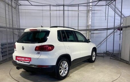 Volkswagen Tiguan II, 2016 год, 1 549 000 рублей, 6 фотография