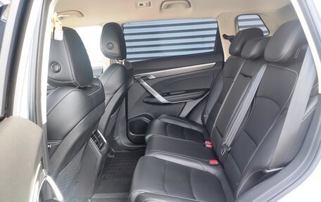 Geely Atlas, 2023 год, 1 900 000 рублей, 14 фотография