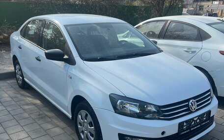 Volkswagen Polo VI (EU Market), 2019 год, 650 000 рублей, 2 фотография
