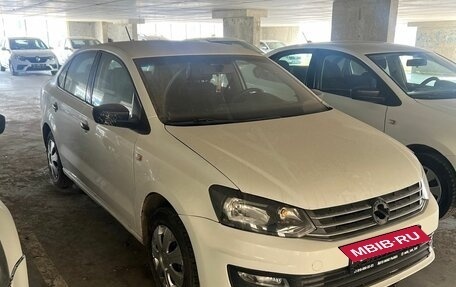 Volkswagen Polo VI (EU Market), 2018 год, 550 000 рублей, 2 фотография