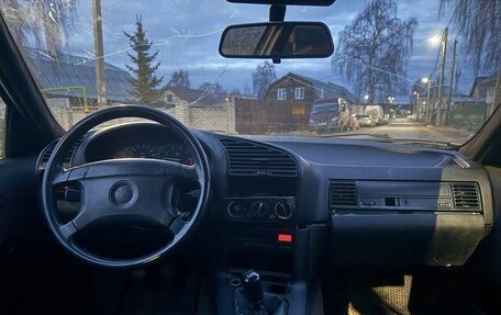 BMW 3 серия, 1993 год, 135 000 рублей, 5 фотография