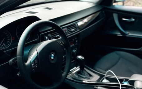 BMW 3 серия, 2008 год, 1 300 000 рублей, 12 фотография