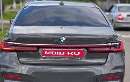 BMW 7 серия, 2019 год, 7 000 000 рублей, 3 фотография