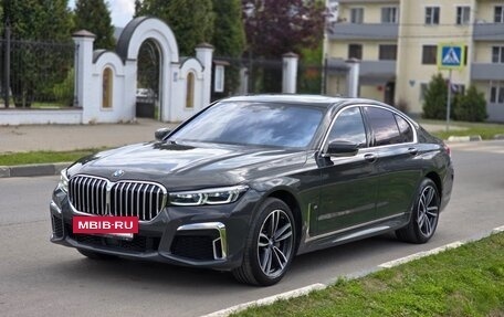 BMW 7 серия, 2019 год, 7 000 000 рублей, 6 фотография