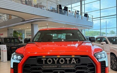 Toyota Tundra, 2022 год, 10 100 000 рублей, 2 фотография