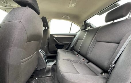 Skoda Octavia, 2019 год, 990 000 рублей, 9 фотография