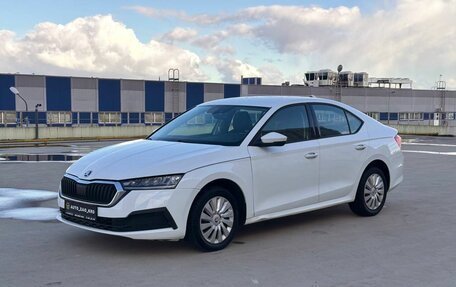 Skoda Octavia IV, 2021 год, 1 670 000 рублей, 2 фотография