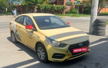 Hyundai Solaris II рестайлинг, 2019 год, 690 000 рублей, 2 фотография
