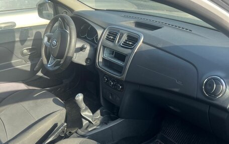 Renault Logan II, 2020 год, 570 000 рублей, 5 фотография