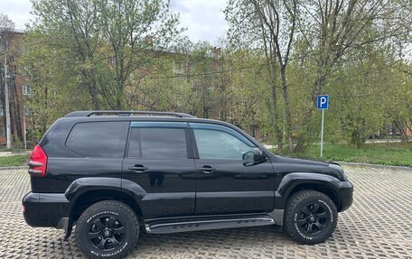 Toyota Land Cruiser Prado 120 рестайлинг, 2008 год, 2 100 000 рублей, 1 фотография