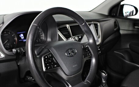 Hyundai Solaris II рестайлинг, 2017 год, 1 347 000 рублей, 11 фотография