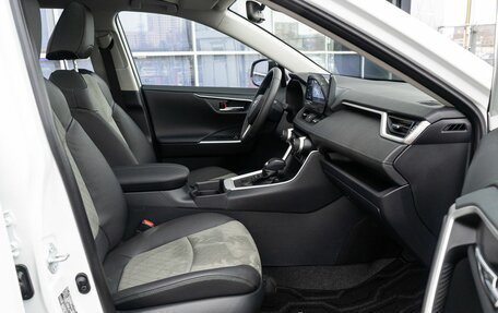 Toyota RAV4, 2025 год, 4 450 000 рублей, 9 фотография