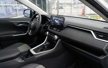 Toyota RAV4, 2025 год, 4 450 000 рублей, 10 фотография