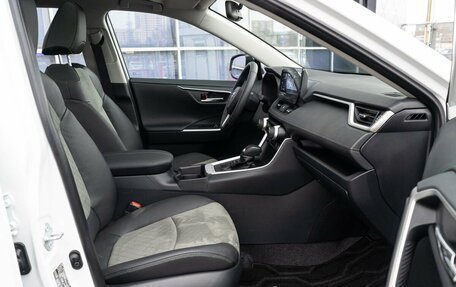 Toyota RAV4, 2025 год, 4 450 000 рублей, 9 фотография