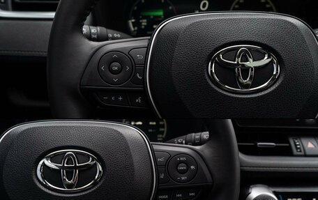 Toyota RAV4, 2025 год, 4 450 000 рублей, 25 фотография