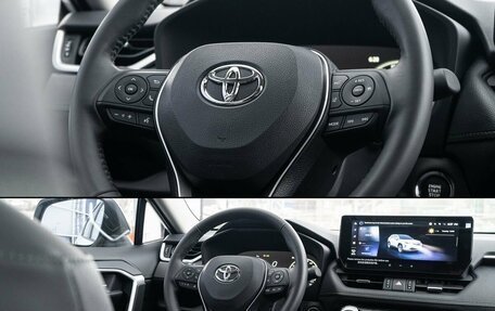 Toyota RAV4, 2025 год, 4 450 000 рублей, 15 фотография