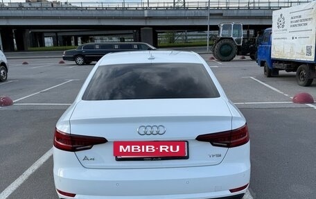 Audi A4, 2017 год, 1 970 000 рублей, 10 фотография