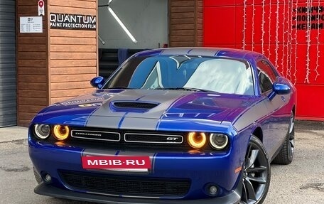 Dodge Challenger III рестайлинг 2, 2019 год, 3 750 000 рублей, 4 фотография