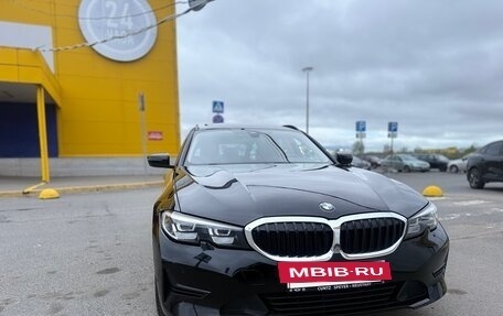 BMW 3 серия, 2020 год, 2 850 000 рублей, 3 фотография