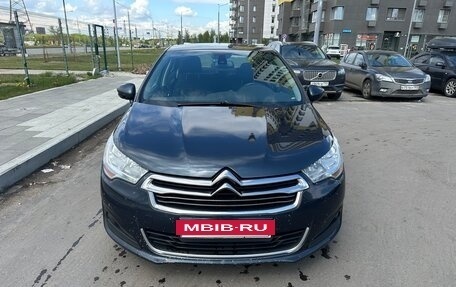 Citroen C4 II рестайлинг, 2015 год, 600 000 рублей, 21 фотография