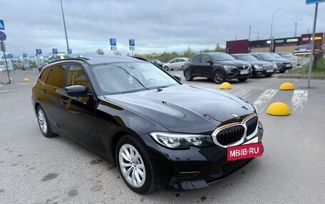 BMW 3 серия, 2020 год, 2 850 000 рублей, 2 фотография