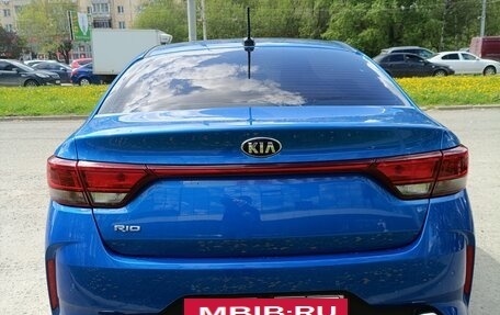 KIA Rio IV, 2021 год, 1 830 000 рублей, 10 фотография