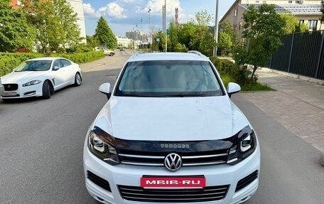 Volkswagen Touareg III, 2014 год, 2 750 000 рублей, 2 фотография