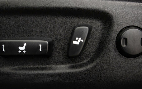 Toyota Land Cruiser Prado 150 рестайлинг 2, 2012 год, 2 849 000 рублей, 10 фотография