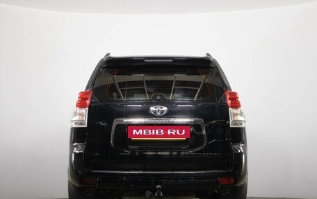 Toyota Land Cruiser Prado 150 рестайлинг 2, 2012 год, 2 849 000 рублей, 6 фотография