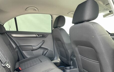 Skoda Rapid I, 2018 год, 1 340 000 рублей, 12 фотография
