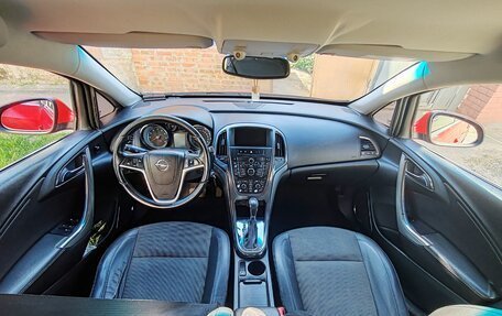 Opel Astra J, 2010 год, 700 000 рублей, 4 фотография